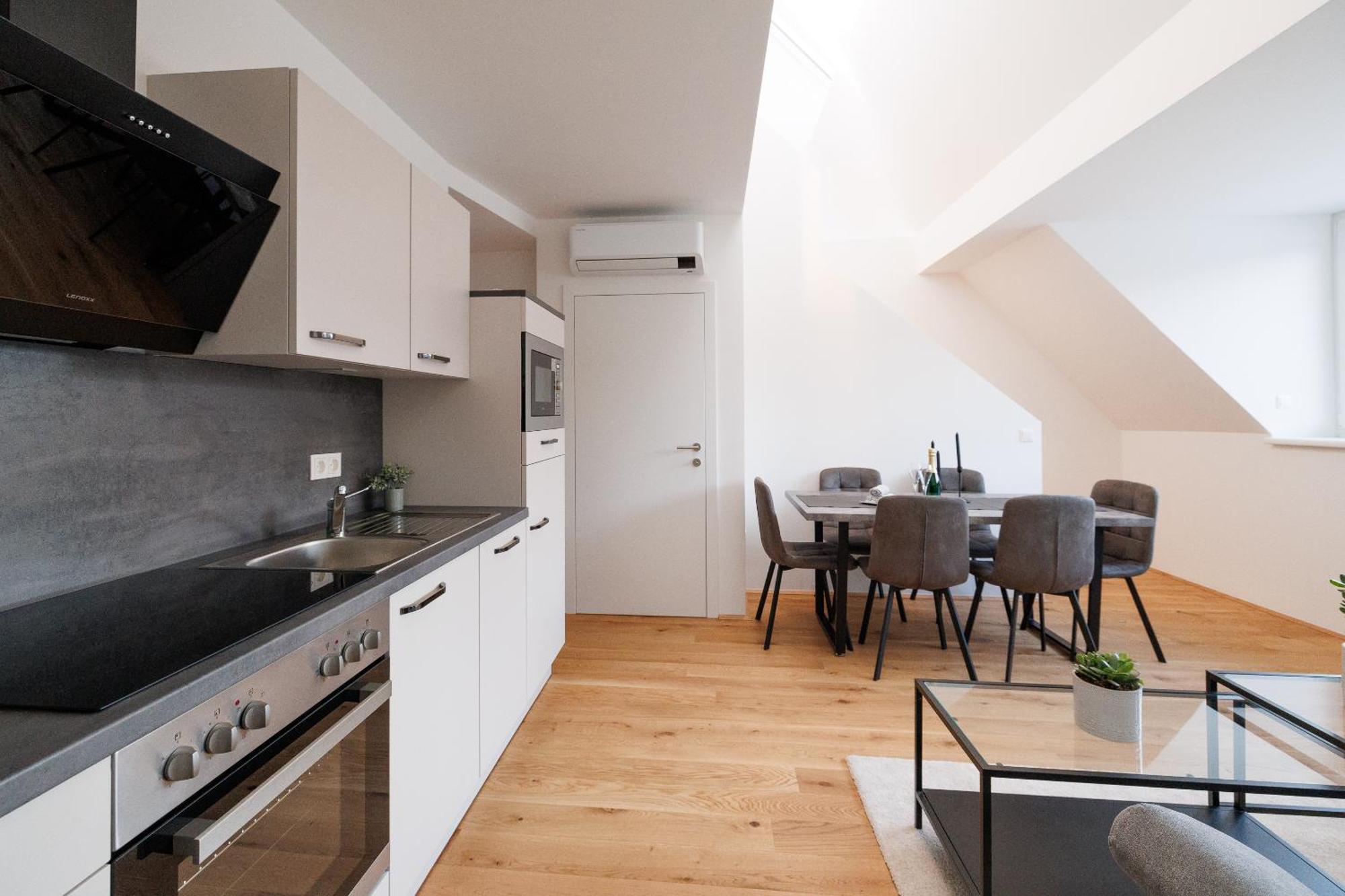 Symphony Apartments 41 - Modern Loft With Terrace And Grill In Central Location Viena Exterior foto